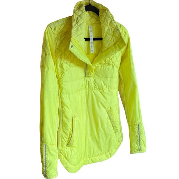 Lululemon Size 8 What The Fluff Pullover Jacket Clarity Yellow Neon Down Puffer - Picture 3 of 16